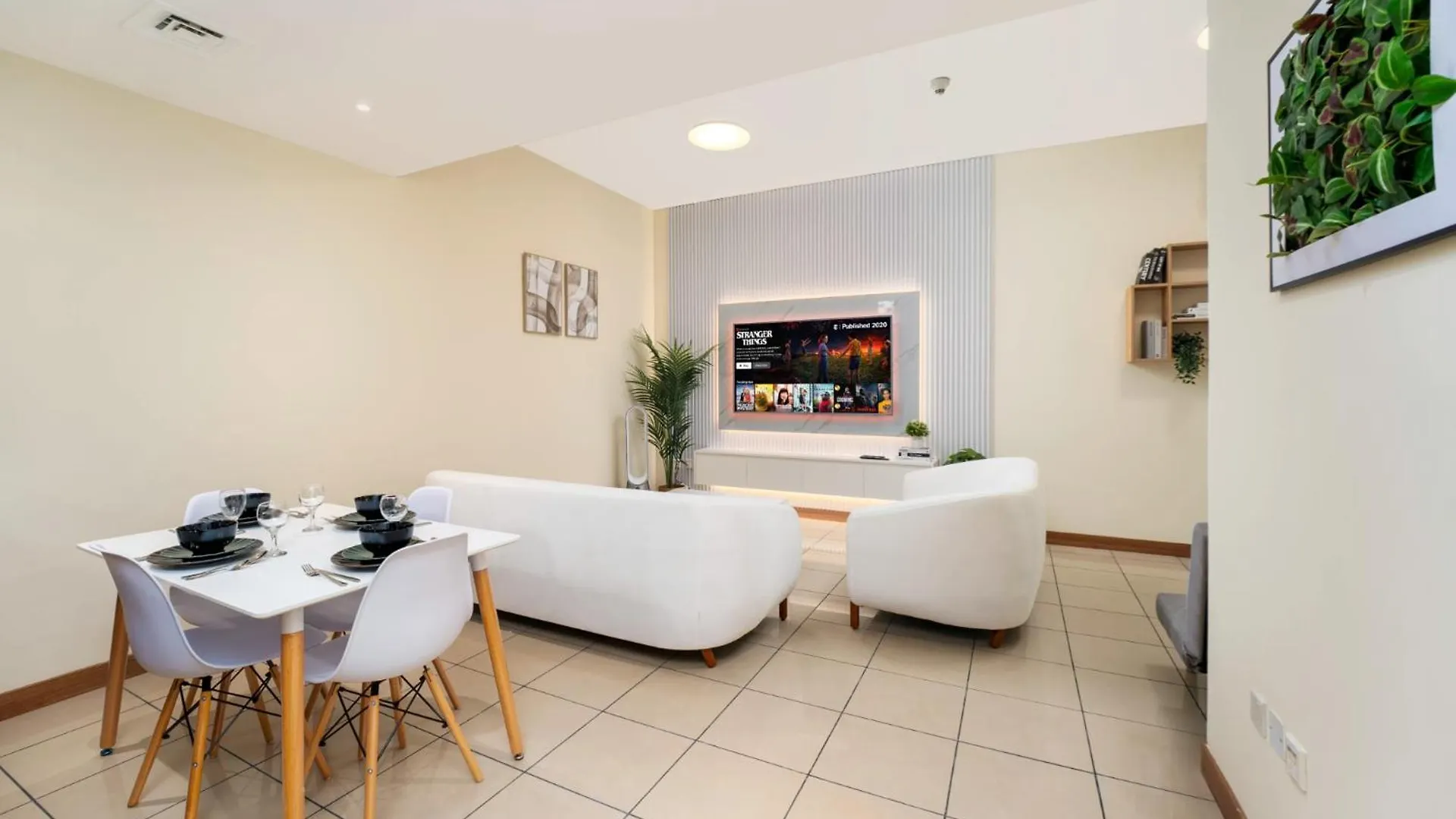 Spacious Upgraded & Elegant - 1Br Dubai