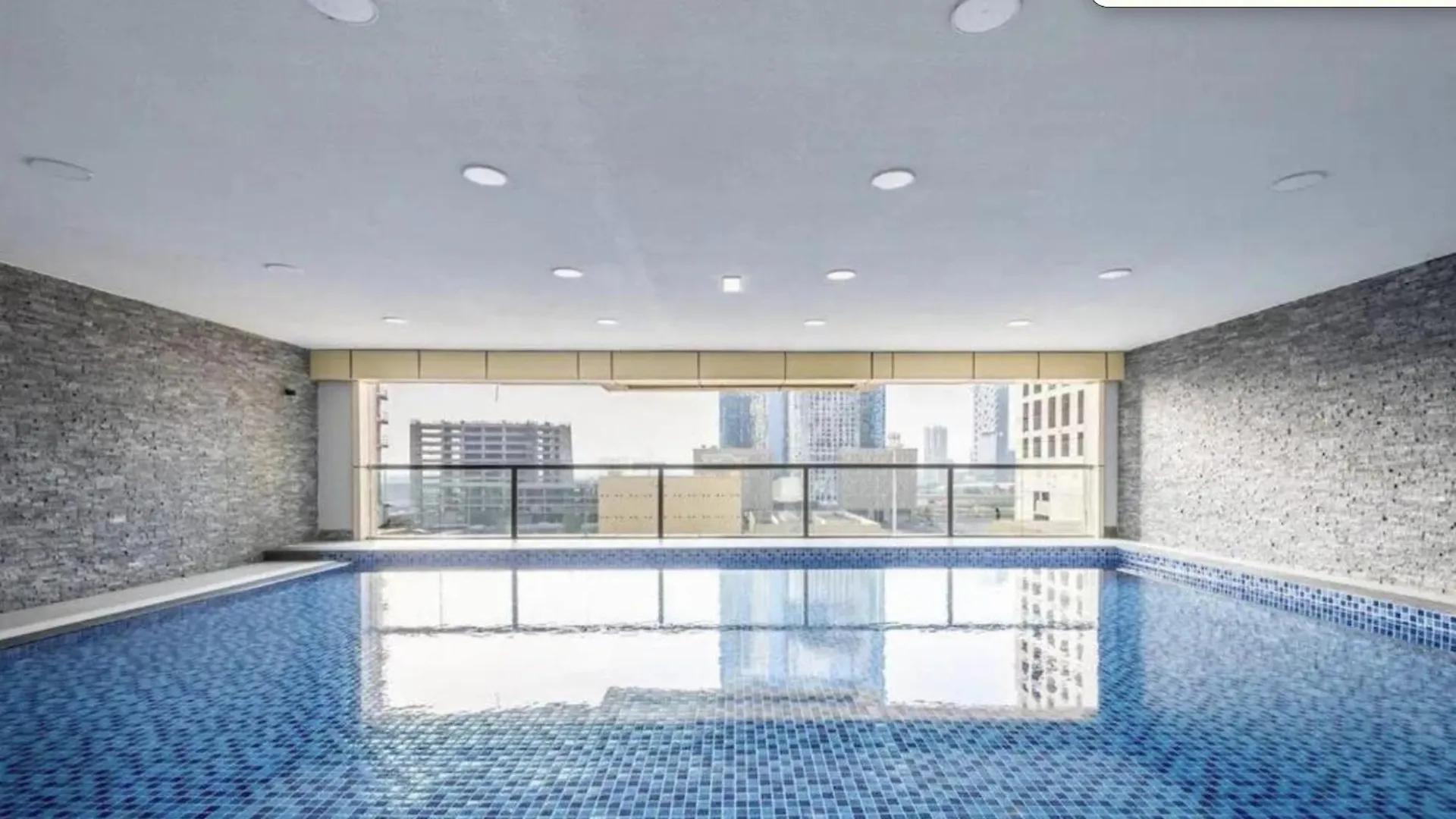 Spacious Upgraded & Elegant - 1Br Dubai 0*,