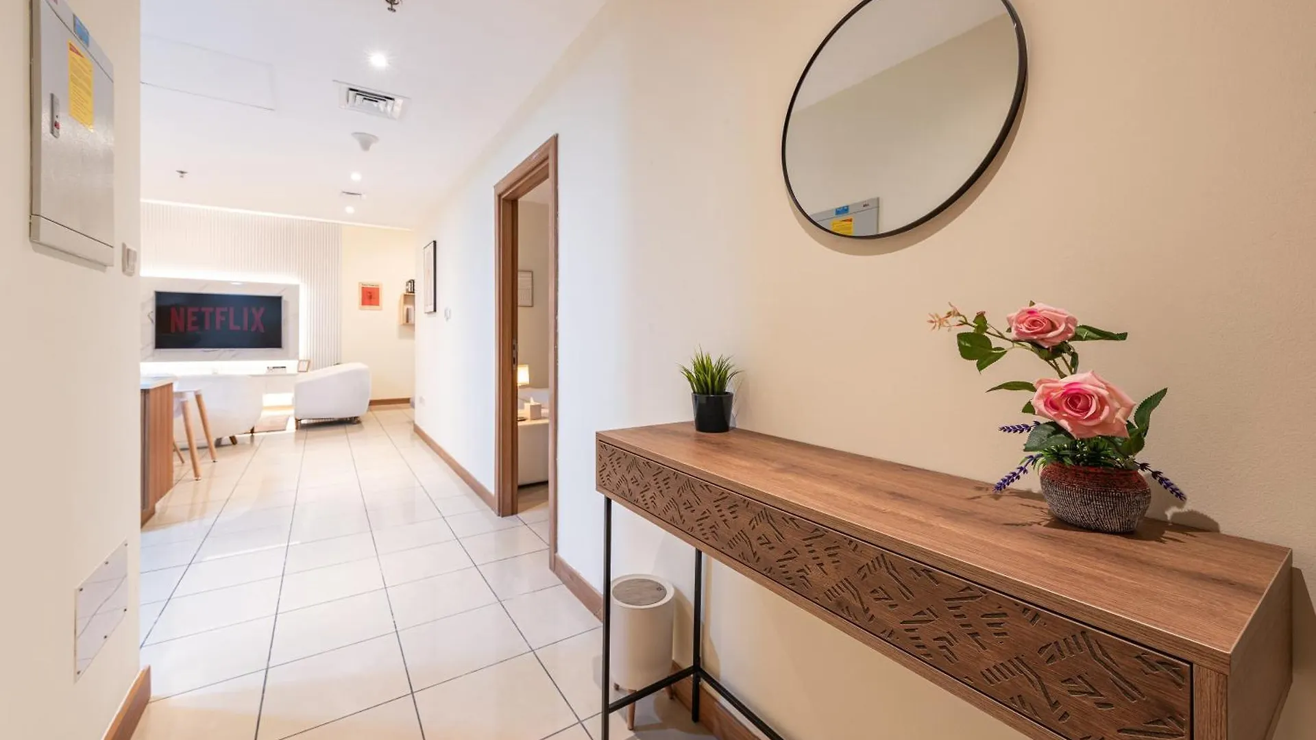 Spacious Upgraded & Elegant - 1Br Dubai United Arab Emirates
