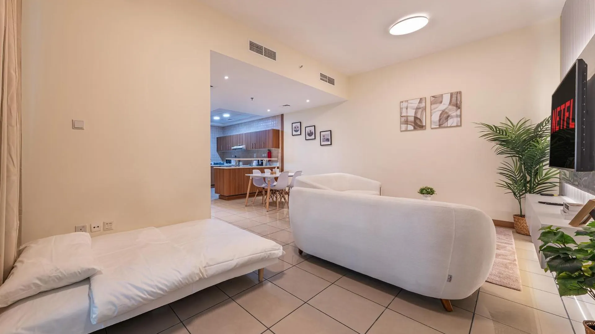 Spacious Upgraded & Elegant - 1Br Dubai United Arab Emirates