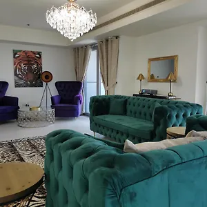  Апартаменты Serenity 3br Palm View In Marina